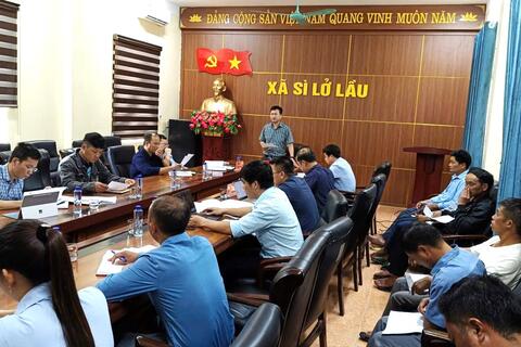 PHIÊN HỌP THƯỜNG KỲ THÁNG 5 CỦA UBND XÃ SÌ LỞ LẦU